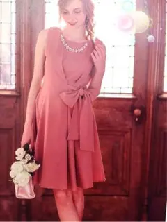 【美品】オケージョンドレス　ドレス　ピンク　パールネックレス付き　38 M