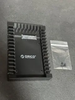 ORICO 2.5/3.5インチ変換 HDD/SSD 変換マウンタ