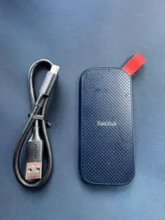 SanDisk ポータブル SSD 2TBのサムネイル