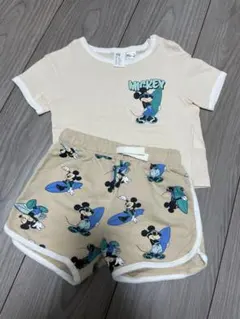 H&M ミッキーマウスセットアップ