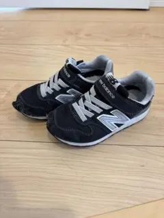 Item thumbnail for item 908ac8ca-5e2c-4a15-ac11-6d0f0b006171