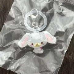サンリオ　ゆるっとめじるしアクセサリー　しろうさ
