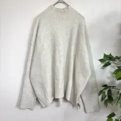 ユニクロUNIQLO スフレヤーンモックネックセーター　オフ白　L カジュアル