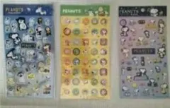 PEANUTSのスヌーピーのシール3枚セット