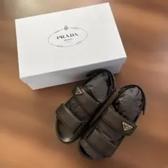 PRADA ナッパレザー フラットサンダル ブラック トライアングルロゴ 