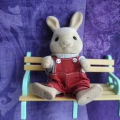 シルバニアファミリー 耳折れウサギのお父さん？　2000年代