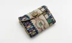 【送料無料】使って楽しい♪コインスルー三つ折り財布　ジャガードエスニック柄