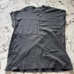 moussy マウジー　刺繍 半袖Tシャツ チャコールグレーのサムネイル