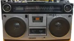 ♪昭和銘機 整備清掃ラジカセ 東芝 RT-8900S BOMBEAT12 - メルカリ