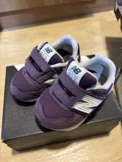 New Balance パープル スニーカー　313