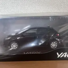 未開封品 TOYOTA YARIS ブラックのサムネイル