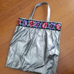 Item thumbnail for item fed7f3ba-5a5f-4df7-9ae7-ac9fbbd872ce