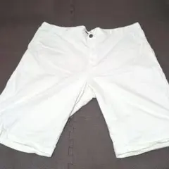 ホワイト ショートパンツ サイズ48