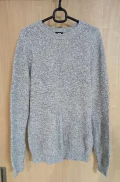 ユニクロ　UNIQLO　アゼクルーネックセーター　ニット　グレー　長袖