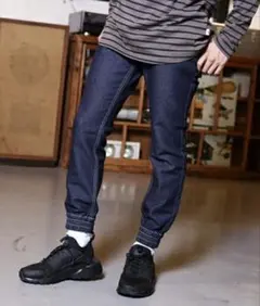 Item thumbnail for item 6b1829e8-5de2-41a5-80fd-a843753b4cf7