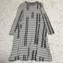 ミントデザインズ 女の子 総柄 変形 フレアー ワンピース グレーのサムネイル