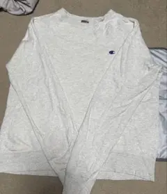 Champion 長袖トレーナー ライトグレー