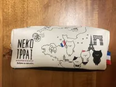 ネコ柄ポーチ ペンケース 未使用