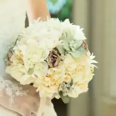 ウェディングブーケ ラウンド型 アーティフィシャルフラワー ブートニア付