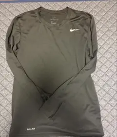 Nike DRI-FIT 長袖Tシャツ　ブラック　Ｍ