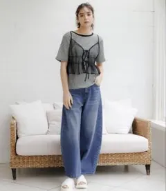 LAKOLE カーブデニムパンツ　Sのサムネイル