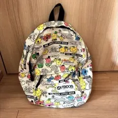 新品 OUTDOOR ポムポムプリン 総柄 リュック サンリオ - メルカリ