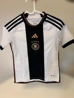 adidas サッカーシャツ ホワイト ブラック 140cm