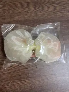 バレッタ　ホワイト