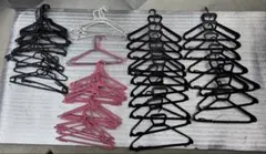 プラスチック製ハンガーセット 86本 黒・白・ピンク