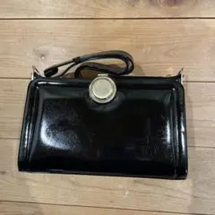 ブラックパテントレザーバッグ