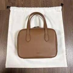 vasic amber mini mini ブラウン系ハンドバッグ美品雑誌掲載品 vasic amber mini mini ブラウン系ハンドバッグ美品雑誌掲載品 - メルカリ