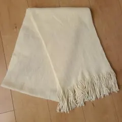 あああ、アイボリーのデザインがカワちぃ! フリンジ付きマフラー