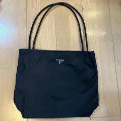 PRADA ブラック トートバッグ
