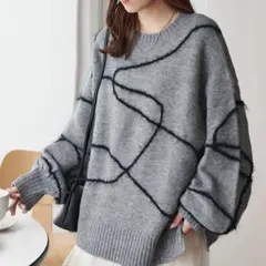 メランジヤーン総柄プルオーバー
