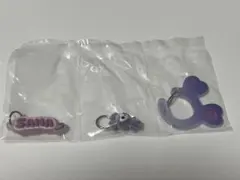 TWICE LOVELYS ガチャ サナ カラビナ