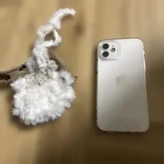 ハンドメイド✴︎小さなモノモコ白系タペストリー