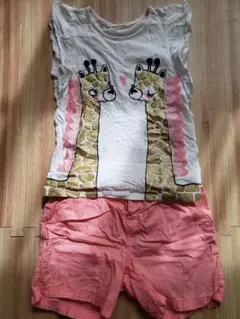 H&M⭐Tシャツ3枚+ピンクのショートパンツセット140