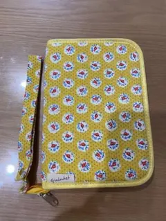 Item thumbnail for item cc4db80c-f4b1-490d-951a-553b6b8b9450