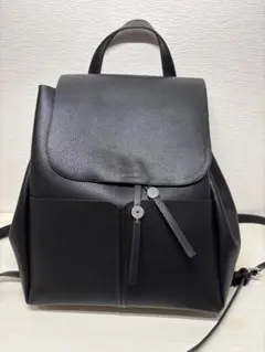 【ZARA】ブラック フラップ式リュック