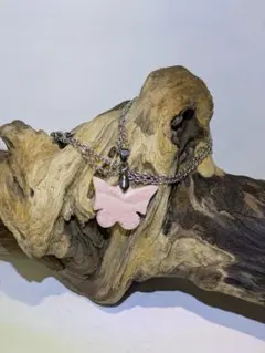 ロードナイト　蝶 ペンダントネックレス