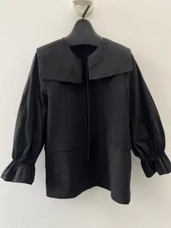 ZARA ブラック バルーンスリーブ シャツ