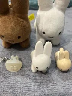 ミッフィぬいぐるみとフィギュアセット