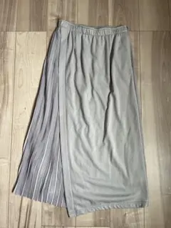 美品アズ ノウ アズ グレー プリーツスカート ゴム入り