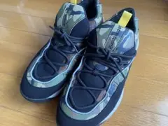 完売品　美品le coq sportif LCS TR camo