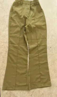か*の様 WEGO パンツ　スラックス　　カーキ？