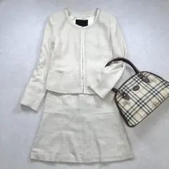 【極美品】UNTITLED ノーカラー ツイードスカートスーツ ライトベージュ