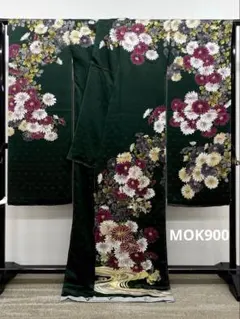 三越取扱】古典柄 正絹 型友禅振袖 仕立て済み品 (着用1回のみ・ほぼ