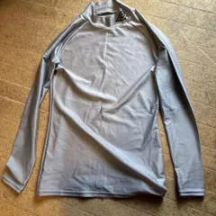 グレー 長袖 ハイネック インナー