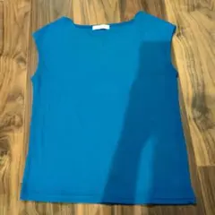 AG 青 ノースリーブトップス