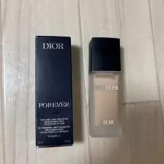 Dior Forever リキッドファンデーション 1N 30ml